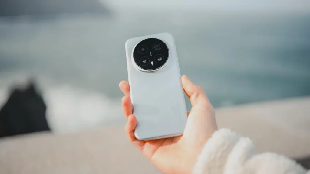 OPPO Find X9 Pro vs Honor Magic 8 Pro: ¿Cuál es el mejor gama alta de 2026? 4 honor magic 8 pro parte trasera